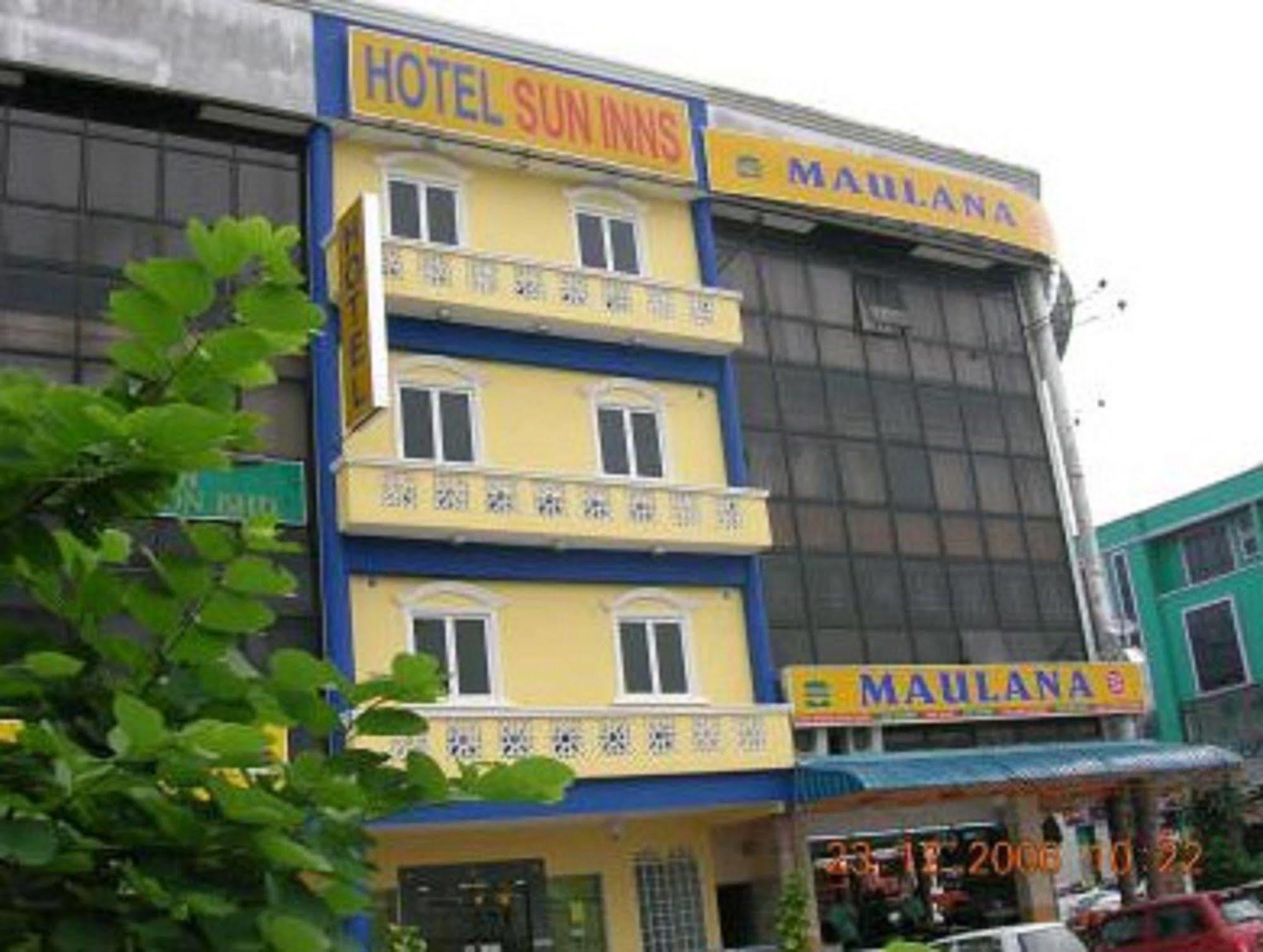 Sun Inns Hotel D'Mind Сері-Кембанган Екстер'єр фото